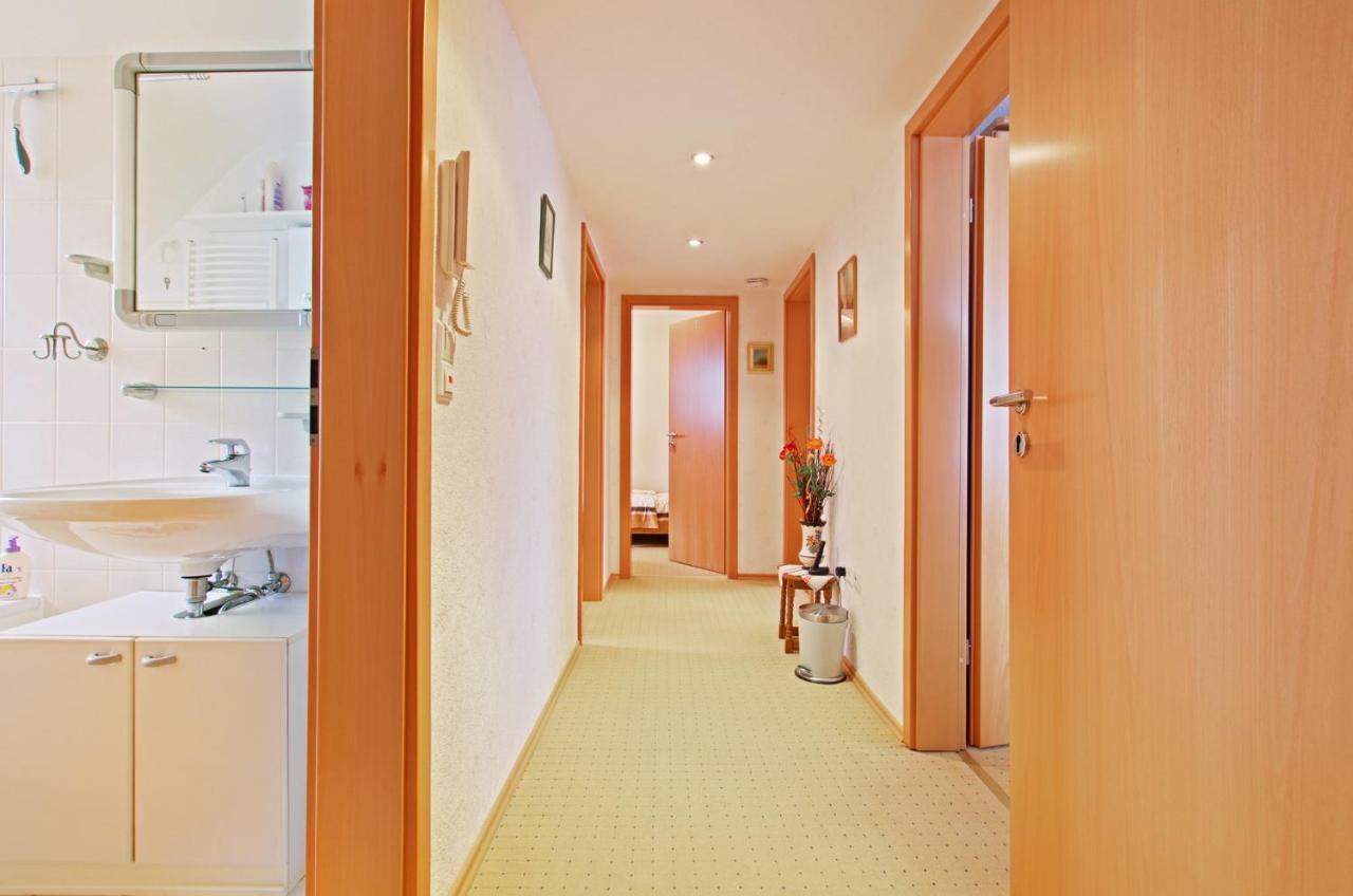 Private Rooms Near Exhibition Center 하노버 외부 사진